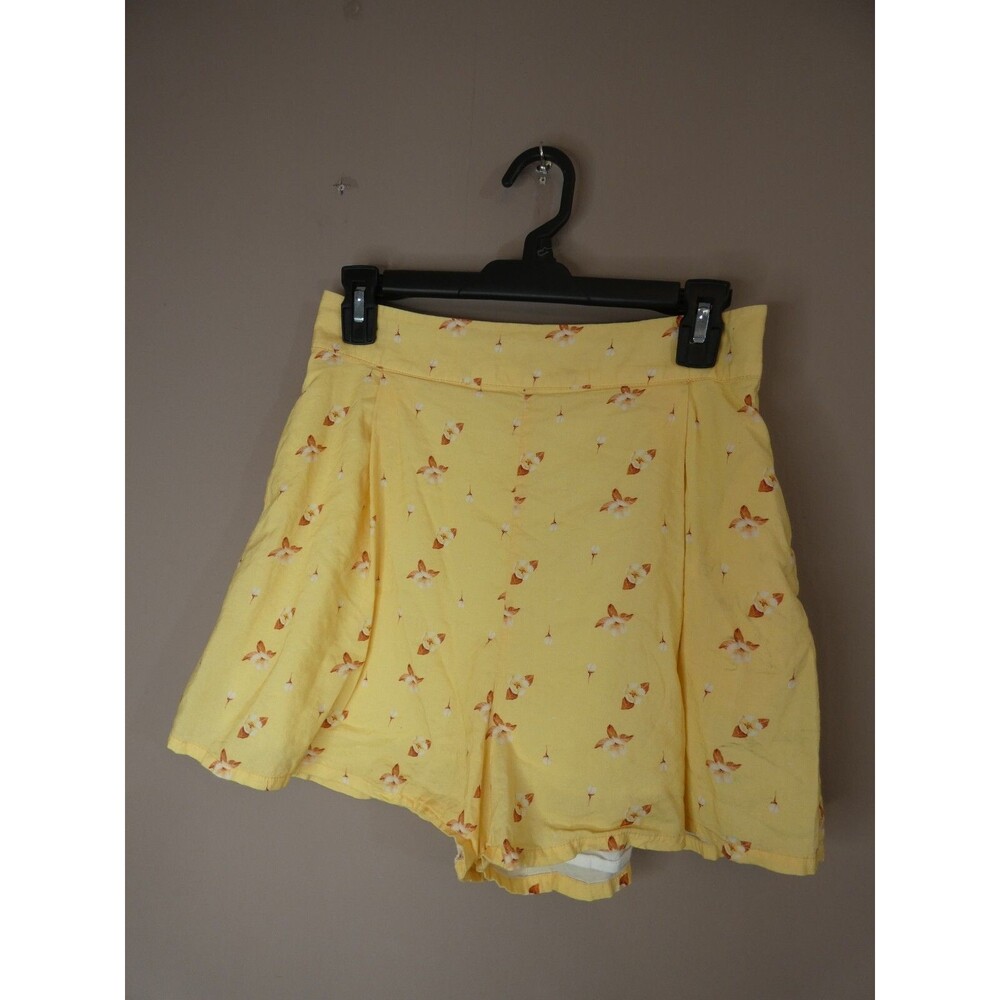 We Wore What Women's M Yellow Floral Shorts Flare Cotton Blend Lined Side Zip